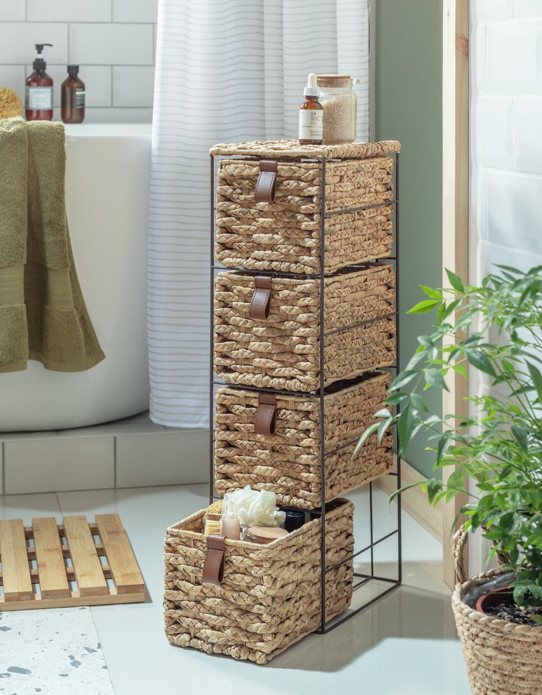 Trending Bathroom Organizer Finds 2026 Transform your bathroom with viral bathroom organization finds that instantly make your space feel luxury. Shop now and create a spa inspired bathroom setup. #BathroomOrganization #CleanBathroom #AmazonDeals #HomeEssentials #BathroomMustHaves