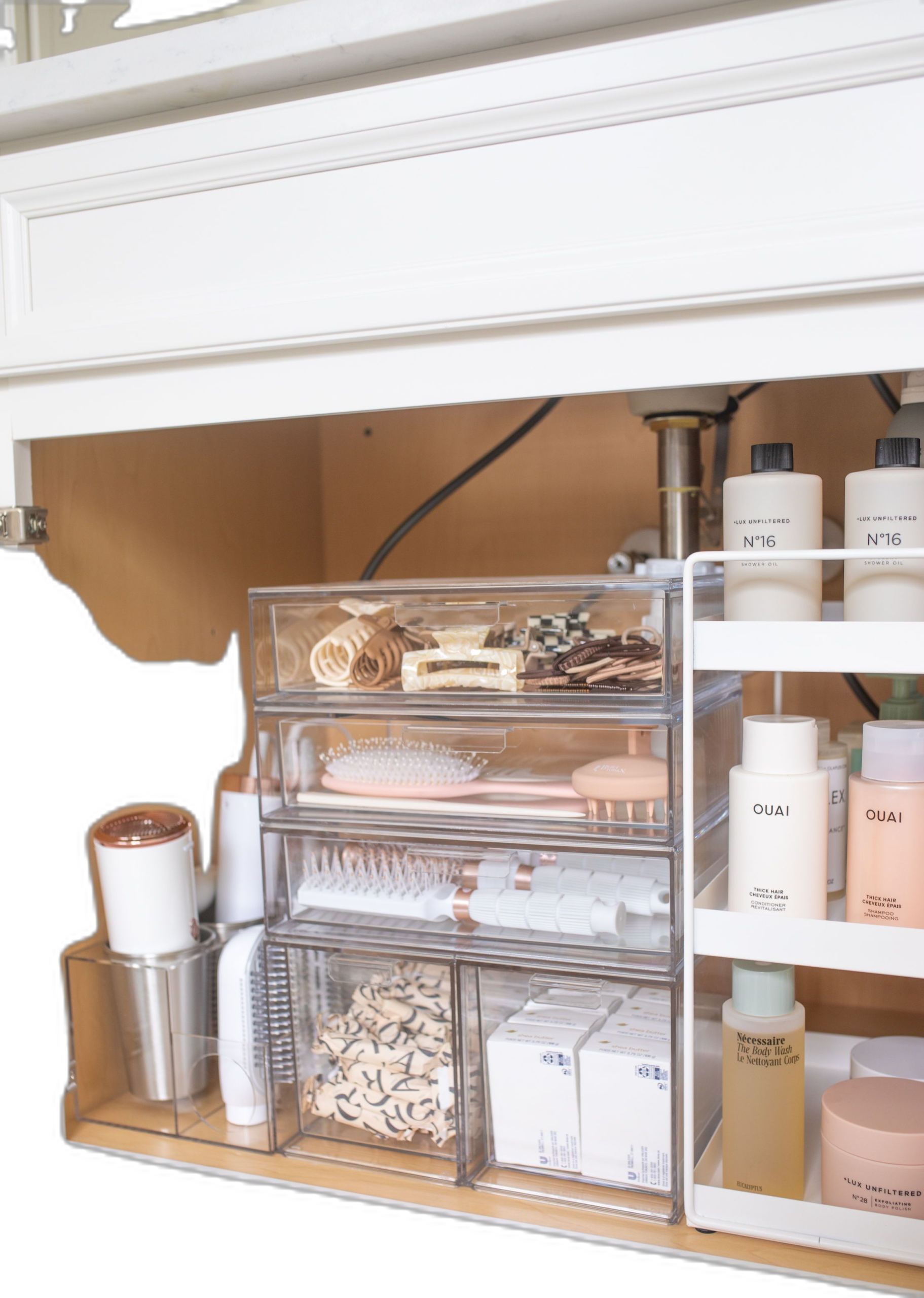 Best Amazon Bathroom Organizers Everyone Is Buying Transform your bathroom with amazon bathroom organizer must haves that instantly make your space feel luxury. Shop now and create a spa inspired bathroom setup. #BathroomStorage #CleanBathroom #DeclutterHome #MinimalBathroom #AmazonDealsToday
